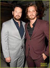 Kevin Costner Yellowstone Cast Celebrate Season 2 Premiere Watch Trailer Cole Hauser Yellowstone Cast Kevin Costner Yellowstone