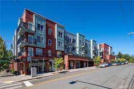 I live in sapphire and i'm very happy with the place. Sapphire Condo Seattle Wa Condos Homes For Sale