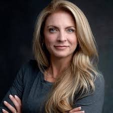 Emma Pardo's Instagram, Twitter & Facebook