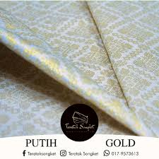 Sampin songket hitam berbenang emas sahaja. Buy Sampin Songket Putih Sulam Emas Krim Gold Utk Nikah Hari Raya Samping Bertunang Hantaran Perkahwinan Siap Jahit Seetracker Malaysia