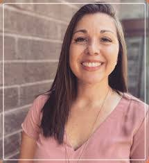 Natasha Wills's Instagram, Twitter & Facebook