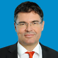 In 1942 he was committed for the first time. Vizeprasident