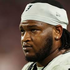 2 Eagles who will exceed expectations in 2024, 2 who won't