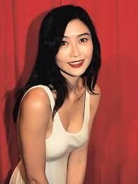 Deretan artis jadul indonesia yang pernah bintangi film dewasa. 10 Bintang Film Dewasa Hongkong Terpopuler Sepanjang Masa Edisi Akhir Zaman