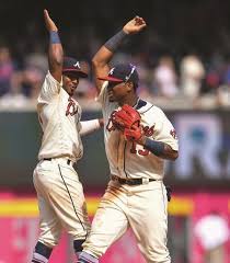 Ozzie Albies Homer Helps Braves Dispatch Brewers 8 7 Albanyherald Com Official instagram of ozzie albies 2nd baseman for the atlanta braves!🙏🏽⚾️ marketing/pr: ozzie albies homer helps braves