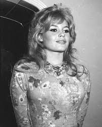 Brigitte Bardot Fan Page On Instagram Brigittebardot Hairstyle Fashion In 2020 Brigitte Bardot Bardot Bridgitte Bardot