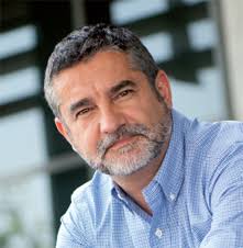 Albert Aranda :: director de Recursos Humanos :: Brico Depôt ::