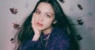 Olivia Rodrigo "drivers license" hakkında, Taylor Swift ve sırada ne var? :  r/popheads