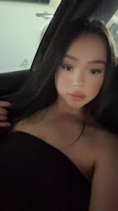 𝖵𝖨𝖭𝖠 (@vina.le)’s videos with Promiscuous Girl Remix