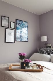 Während die einen den schlafraum gerne mit übermäßigen wohnideen schmücken möchten, ist es für andere eher ein stiefmütterliches thema. Wandgestaltung Nach Raumen Kuche Und Schlafzimmer Kleidermadchen Fashion Beauty Interior Und Food Blog Aus Sachsen Und Thuringen