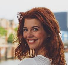 Laura Brummer's Instagram, Twitter & Facebook