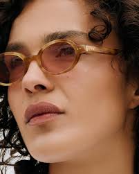 The Elvie JF Colors Oval Women's Sunglasses in Light Tortoise