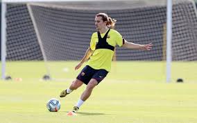Fotbalistul a făcut anunțul pe rețelele de. Griezmann Coronavirus Break In Football Has Allowed Me To Rest Sports China Daily