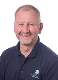 Becky Barfield's Instagram, Twitter & Facebook