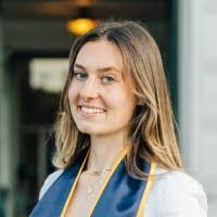 Miranda Sabine's Instagram, Twitter & Facebook