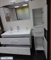 Scegli la convenienza dei prodotti di stile bagno e approfitta delle nostre offerte su lavabo sospesi. Offerta Mobile Bagno Sospeso 100 Cm Con Colonna In Rovere Chiaro Ai Prezzi Piu Bassi Online