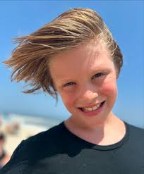 Joseph Folmar (@josephtiltedrose) • Instagram photos and videos