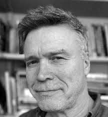 Critically Contextualising a Mega-Event: Nordic Sports Commentaries During  the 2022 World Cup in Football