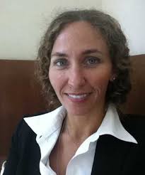 Who will kiss the pig?