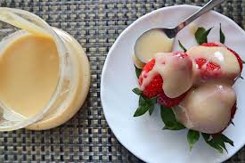 Gezuckerte Kondensmilch Mit Erdbeeren Rezepte Lebensmittel Essen Niederlandisches Essen