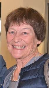 Robyn Broughton's Instagram, Twitter & Facebook