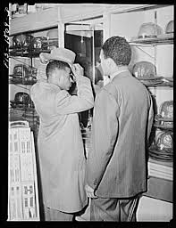 Chicago, Illinois. Mr. Claude Walker trying