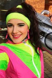 The 80s Are Back In Town Nostalgic 80s Hair Ideas To Steal The Show 80s Hair 80 S Hair 80s Short Hair