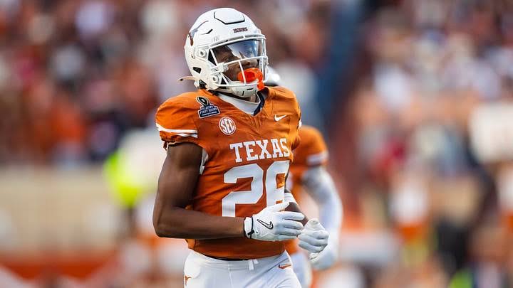 Texas Longhorns release first fall scrimmage highlights as players with most to prove face open competition; Sarkisian says defense 'ahead' of offense