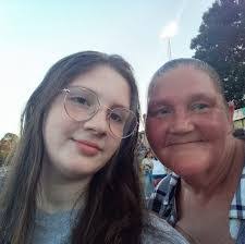 Elizabeth Wainaina's Instagram, Twitter & Facebook