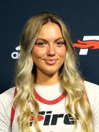 Olivia Mcknight's Instagram, Twitter & Facebook