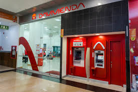 El banco davivienda cuenta con más de 10 millones de clientes y más de 700 oficinas distribuidas en toda colombia. Banco Davivienda Cacique El Centro Comercial Bucaramanga