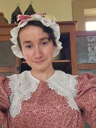 Thank you to everyone who came out to march with the Milicia de Santa  Genoveva in this year's Christmas parade. This is the reinacting group that  Ron and I are in. Honestly,