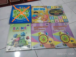 Di sini kami kongsikan semula buku teks vers. Buku Teks Kssr Tahun 1 Books Stationery Books On Carousell