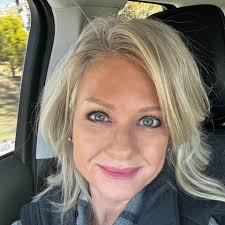 One of my favorite Sunday full-body home workouts! Enjoy! 🙌🏼💪🏼