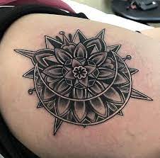 50 Meaningful And Beautiful Sun And Moon Tattoos Kickass Things Moon Tattoo Tattoo Moon And Sun Sun Tattoos