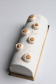 Buche De Noel Vanille Caramel Pecan Lyg Buche De Noel Vanille Caramel Buche De Noel Vanille Idee Dessert Noel