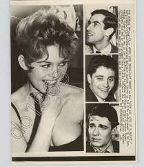 FRENCH Actress BRIGITTE BARDOT & Known LOVERS Sex Symbol 1960 Press Photo |  eBay