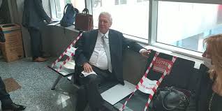 He lost the election held on 3 june 2018 to ali koç which made him the 37th president of the turkish club. Aziz Yildirim Ozel Ucakla Geldim Onlar Ise Kaciyor Hepsi Vatan Haini