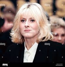 Jill Sommer's Instagram, Twitter & Facebook