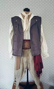 Cosplay inspired from the Mr. Gibbs character (pirates of the caribbean).  This costume consists of trousers, 2 belts, … | Pirate outfit, Pirate garb,  Pirate costume