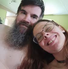 Which fictional family from 90s TV shows would you like to live with?