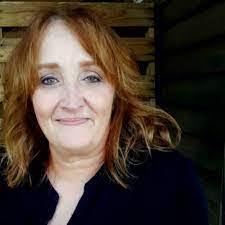 Arnesia Taylor's Instagram, Twitter & Facebook