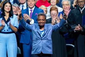 Reporters out of chicago are alleging that democratic mayor lori lightfoot is now only granting interviews to journalists of color. A Look At Chicago Mayor Lori Lightfoot S Stance On Policing