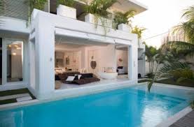Beyaz Havuzlu Villa Tasarimi Havuzlu Villa Modelleri Bali Style Home Mediterranean Style Homes Contemporary Style Homes