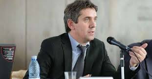 Nu exista posibilitatea sa scada. Ionel DancÄƒ Salariul Minim Pentru Anul 2020 Creste La Nivel Net Cu 83 De Lei 26 11 2019 Bursa Ro