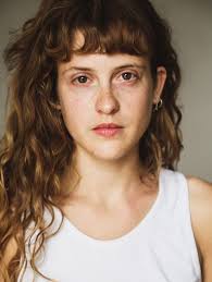 Esther Gaspart Michels, Schauspielschülerin, Paris