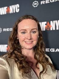 Caroline Parker's Instagram, Twitter & Facebook