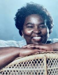 Janet Dougan's Instagram, Twitter & Facebook