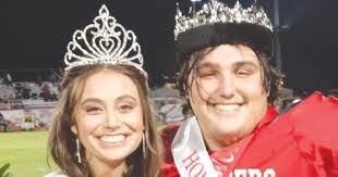 Travis Maupin's Instagram, Twitter & Facebook