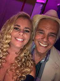 El lunes se dio a conocer el quiebre matrimonial de los actores pato torres y titi garcía huidobro luego de 18 años de relación. Se Infiel Sin Mirar A Quien Hoy Titi Garcia Huidobro Facebook